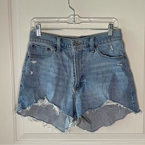 Abercrombie and Fitch Distressed Light Wash Mom Shorts CURVE LOVE